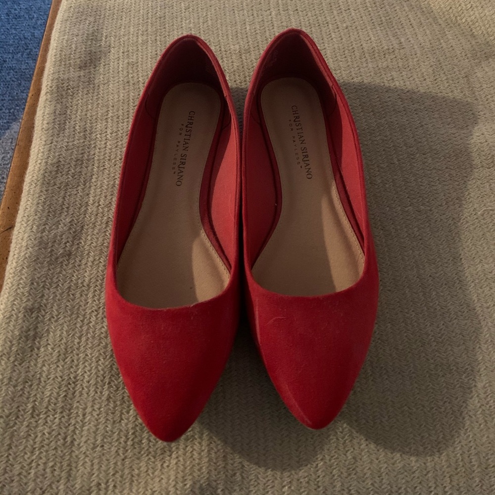 Red velvet pointed toe flats